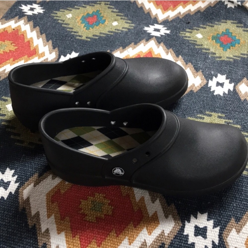 Crocs clogs